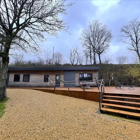 Trou Des Cloches Holiday home Florennes