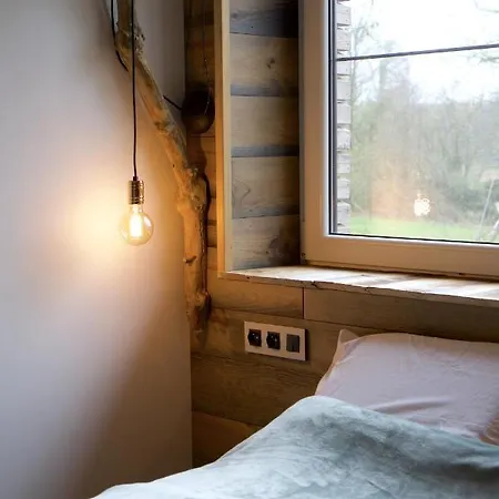 Trou Des Cloches Holiday home Florennes